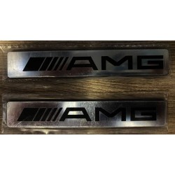 Эмблема "AMG" белый фон черные буквы (комплект 2 шт)
